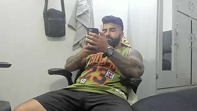 Lyon vach online show from February 4, 1:56 am