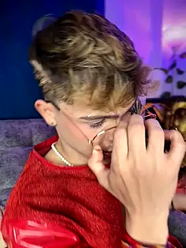 PRINCE STEV online show from October 5, 12:47 am