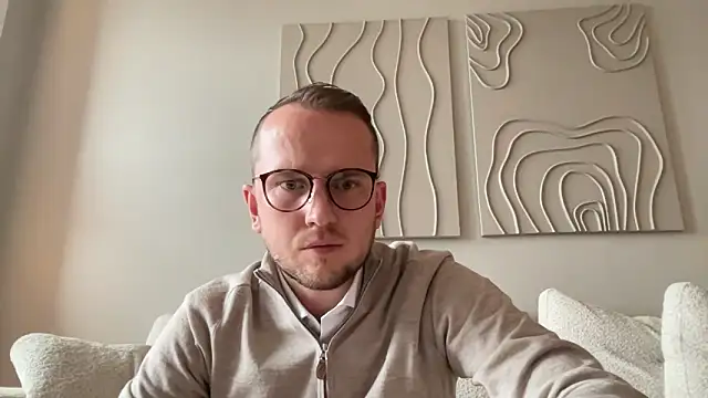 thehornyguy97 online show from November 10, 11:48 am