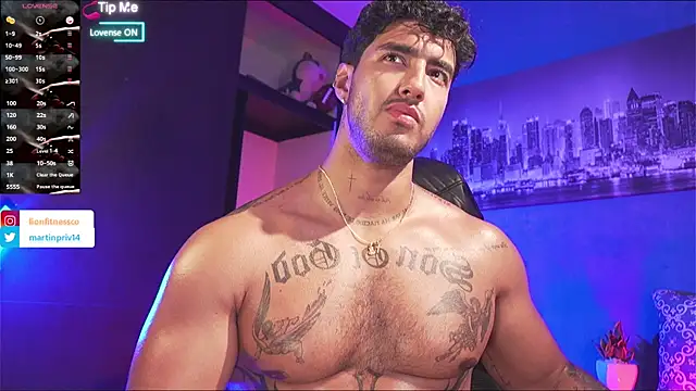 JACOB MARTINS online show from November 20, 8:29 pm