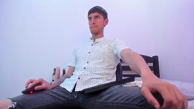 ImVen980 online show from December 2, 7:58 pm