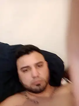 SINUECASTILLO online show from December 10, 6:17 pm