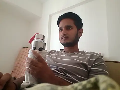 Jonrobinso online show from March 21, 11:03 am