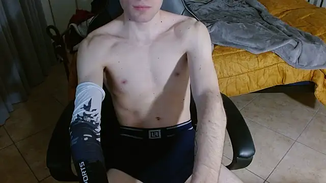 FitGuyDream online show from March 20, 1:09 am