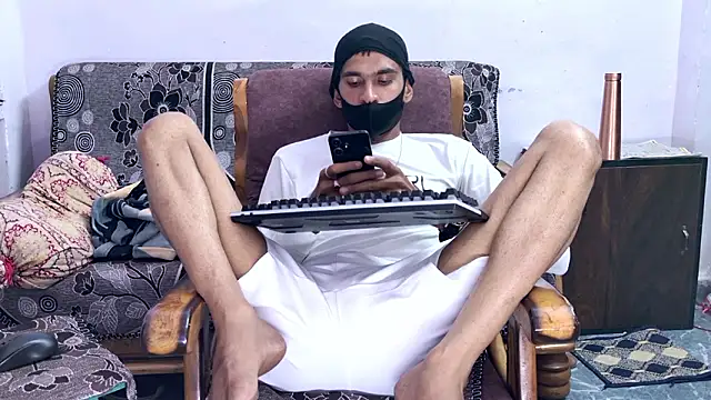 Habibi big b online show from March 13, 6:25 pm