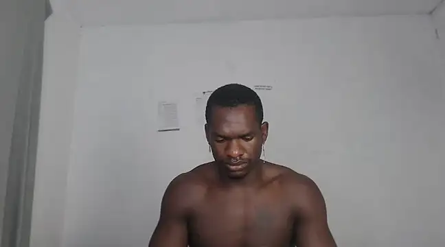 edwin mosquera1 online show from February 13, 1:26 pm