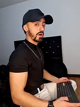 MAXIMUS MASTE3 online show from February 19, 2:12 am