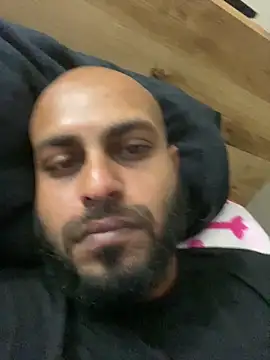 islandvybee55 online show from March 12, 2:36 pm