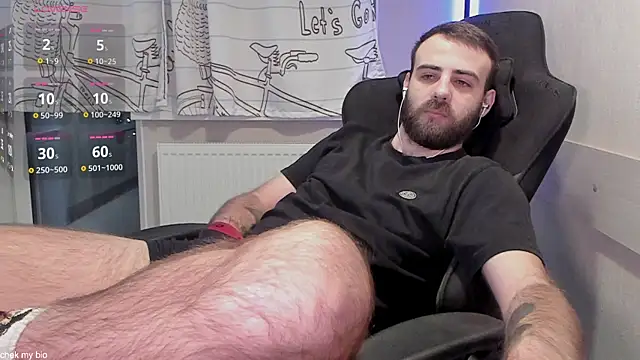 OtisRam online show from November 24, 1:39 am