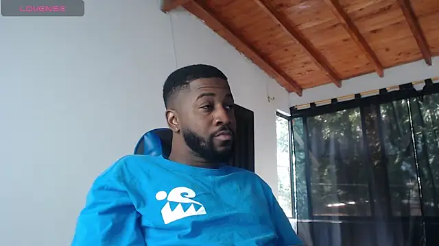 Drake Nassir4 online show from February 26, 3:35 pm