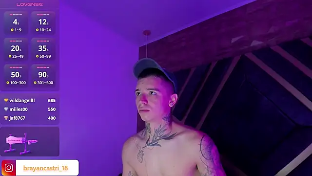 Ian Castillo  online show from March 13, 11:29 am