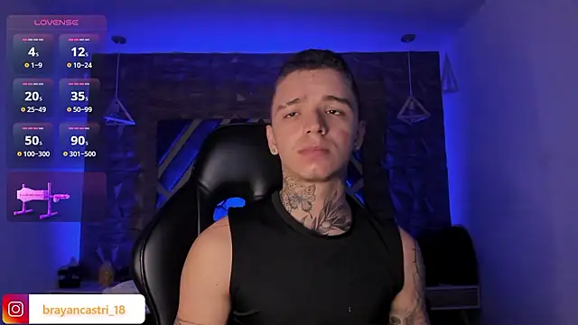 Ian Castillo  online show from March 16, 11:25 am