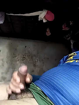 rayhot69 online show from February 4, 5:45 pm