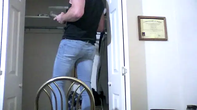 dcrick978 online show from November 18, 4:38 am