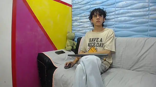 Snapshot of Felipe_Browns chatting on January 30, 1:31 pm Felipe Browns online show from January 30, 1:31 pm