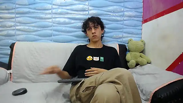Snapshot of Felipe_Browns chatting on January 25, 1:08 pm Felipe Browns online show from January 25, 1:08 pm
