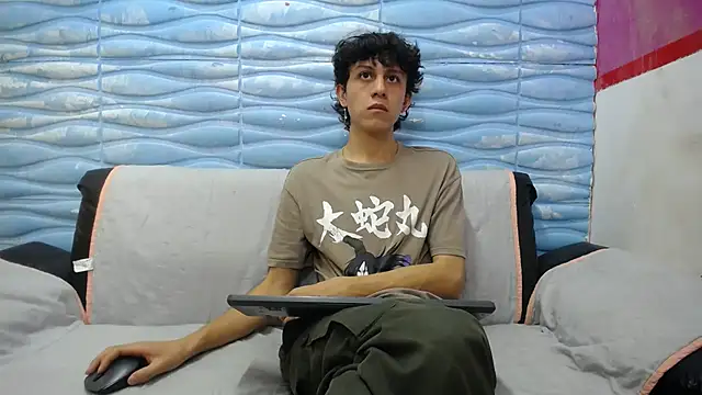 Snapshot of Felipe_Browns chatting on February 1, 12:37 pm Felipe Browns online show from February 1, 12:37 pm