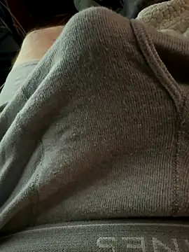 jrizz215 online show from October 23, 6:55 pm