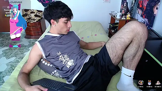 dylan fun18 online show from March 22, 9:10 pm