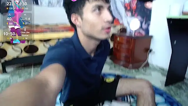 dylan fun18 online show from September 10, 9:02 pm