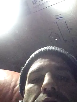 fitguy7124u online show from November 26, 7:33 am