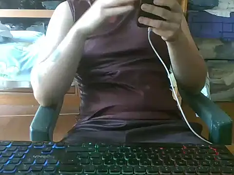 Snapshot of AnaisoVenus chatting on December 8, 8:15 pm AnaisoVenus online show from December 8, 8:15 pm