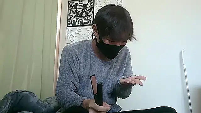 UKI06 online show from February 14, 4:37 am