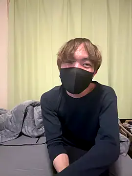 UKI06 online show from December 3, 3:07 pm