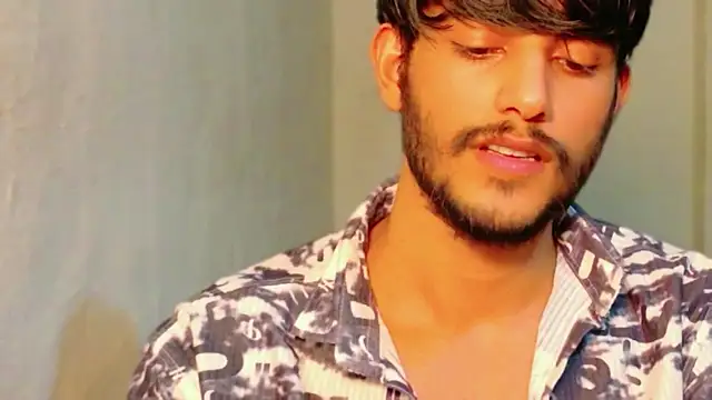 kingkartik7 online show from March 1, 5:45 pm