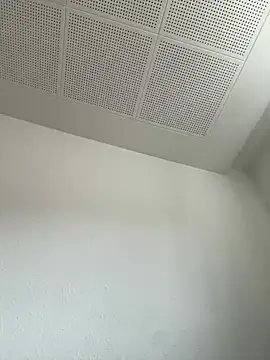 derFickerali online show from April 11, 11:58 am