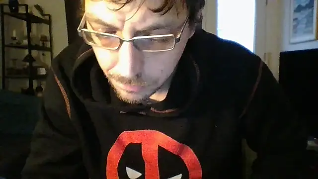 redtoyanal online show from February 15, 11:39 am