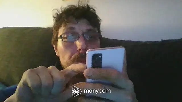 redtoyanal online show from March 5, 11:27 pm