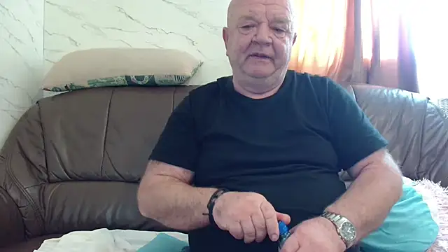 fullballs6 online show from March 5, 8:43 am