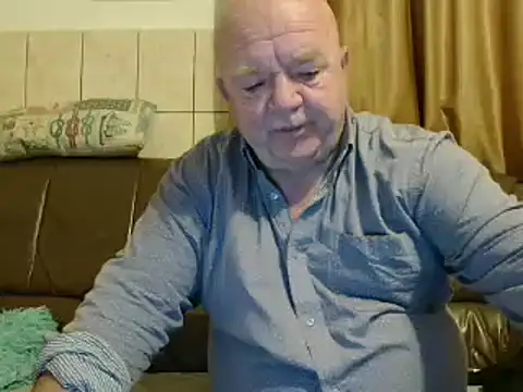 fullballs6 online show from March 3, 2:44 am