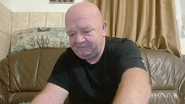 fullballs6 online show from October 20, 2:37 am