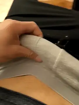 Snapshot of Kevoon991 chatting on March 5, 8:44 pm Kevoon991 online show from March 5, 8:44 pm