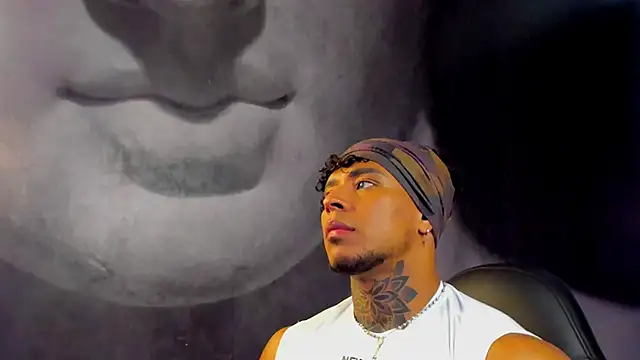 bradley smith online show from March 5, 4:13 am