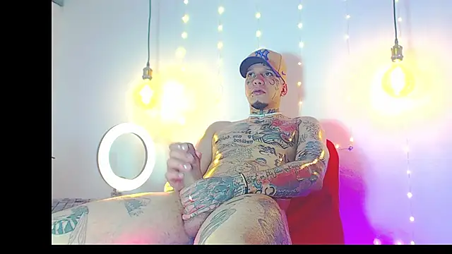 daimond hope666 online show from February 3, 9:39 pm