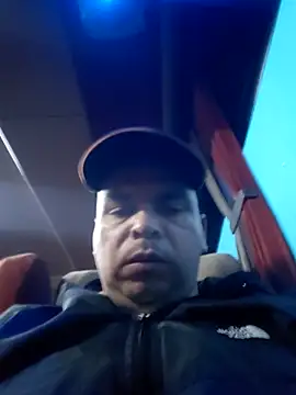 Camilo-31RI online show from June 3, 10:39 am