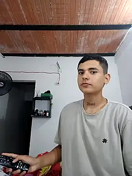 miguel pervert online show from February 11, 9:03 pm