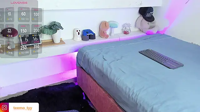 teemotwink online show from March 10, 10:16 pm