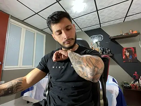 marcel crawford96 online show from April 20, 3:47 pm