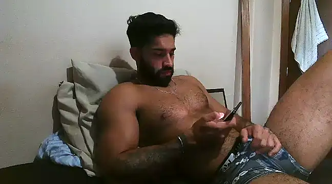 macho fit online show from January 30, 1:42 pm