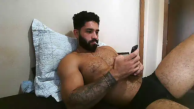 macho fit online show from February 14, 2:44 pm