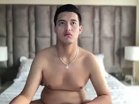 alexandergrey760886 online show from July 20, 3:47 pm