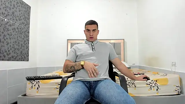 simookeler online show from March 11, 1:07 pm