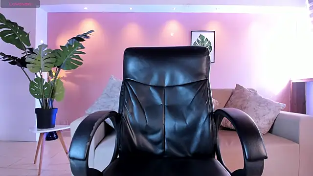 Aaron Scoot online show from January 20, 8:07 pm