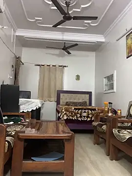 John desihunk online show from March 8, 10:39 am