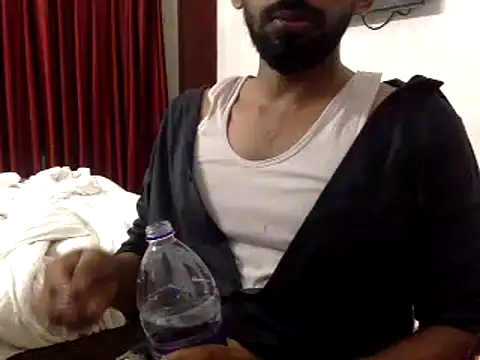 Snapshot of ASIF_F chatting on January 22, 1:53 pm ASIF F online show from January 22, 1:53 pm