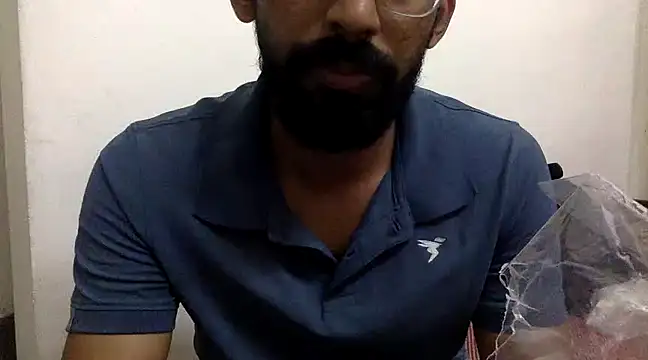 Snapshot of ASIF_F chatting on December 11, 4:27 pm ASIF F online show from December 11, 4:27 pm
